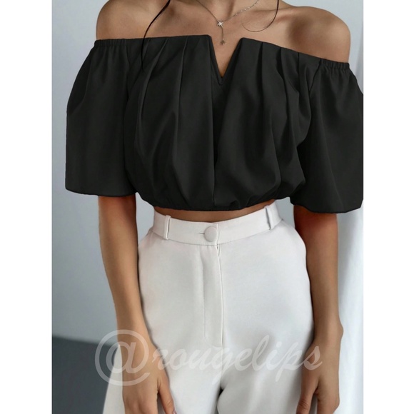 Black Cropped Off Shoulder Top Pleated Puff V-Bone - Picture 2 of 7